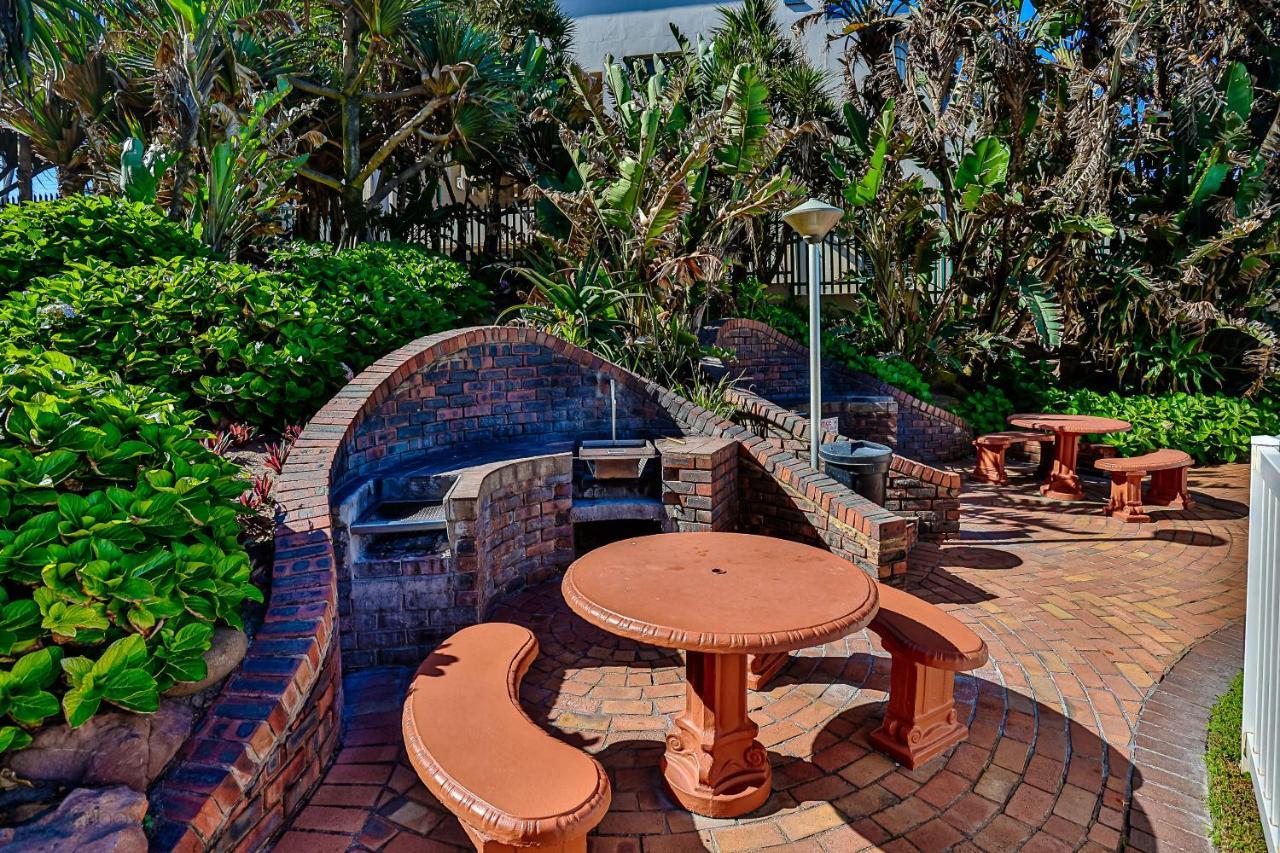 Sands Beach Breaks Beach Front Ballito Exterior photo